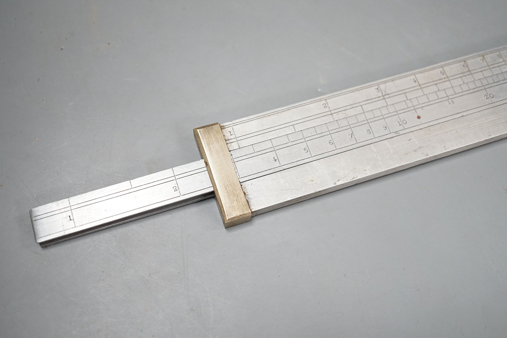 WWI artillery battery range calculator and similar Houghton-Butcher protractor, 1915/16